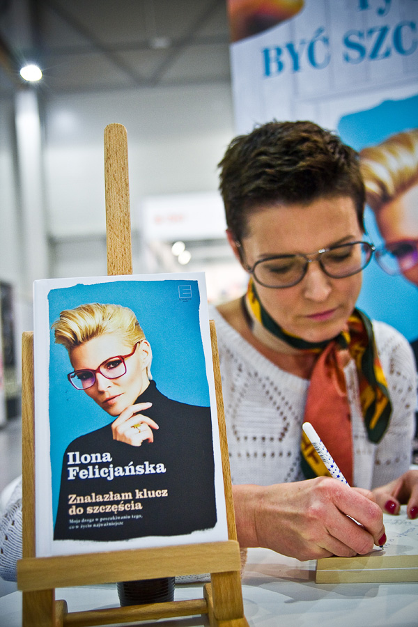 Ilona Felicjańska promuje swoją książkę w Krakowie