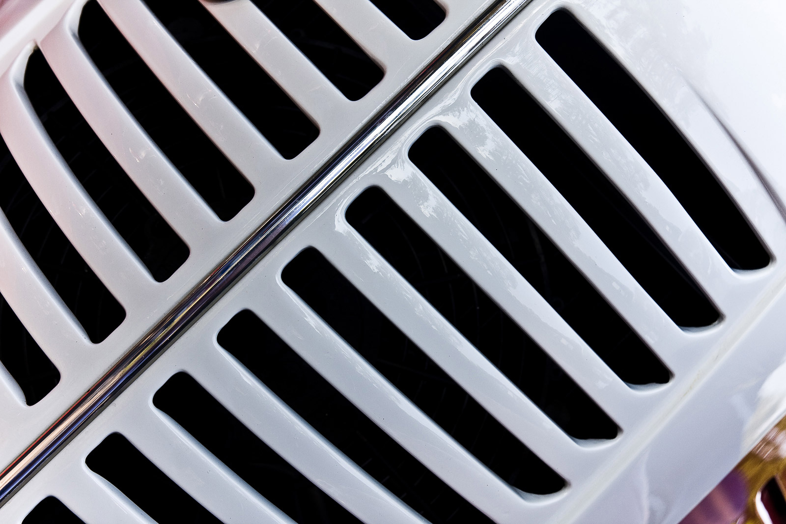 old car grill details